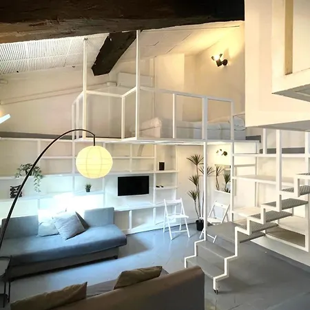 アパート Casa - And - Designer's Rhapsody ミラノ